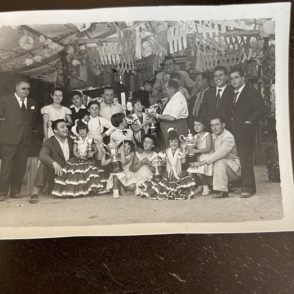 Vintage Photo Lot - vernacular snapshots of flamenco contest Spain (guessing!) - Picture 4 of 5